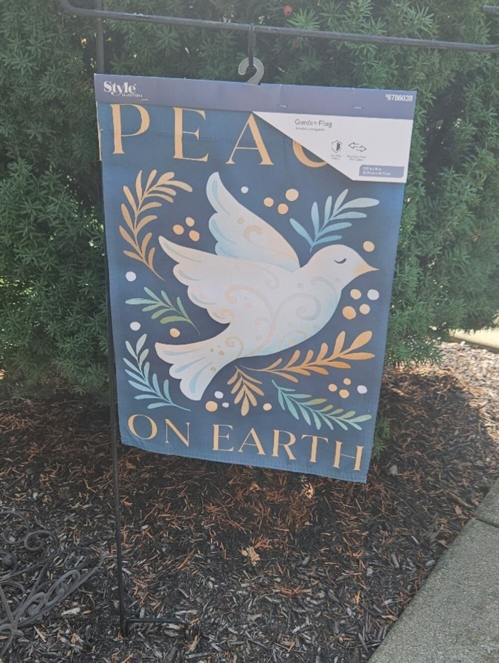 Style & Co Peace Dove Small Garden Flag